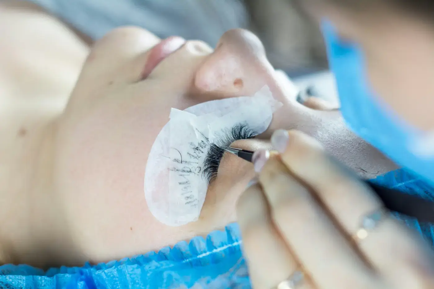 Curso de Cejas y Pestañas